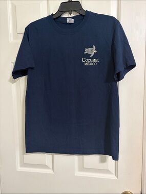 Cozumel Mexico Sea Turtle Souviner 100% Cotton Navy Tshirt